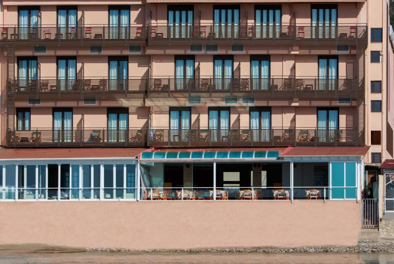 Flisvos Hotel Tolón Eksteriør bilde